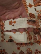 robe a motif vintage 70