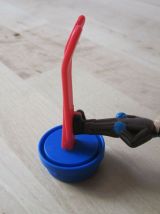 9 jouet figurine nestlé skieur VINTAGE 