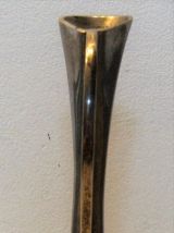 Aiguière en orfèvrerie argentée vase
