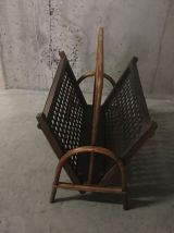 Porte-revues en rotin années 60