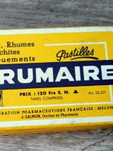 3  boîtes à pastilles en métal