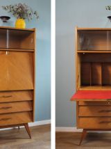 Secrétaire aux poignées d or