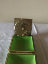 Petit réveil de voyage