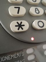 Téléphone à touches