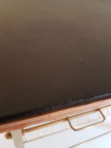 desserte vintage plateau skaî noir et structure métal doré 