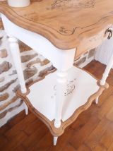 Table de chevet ou petit meuble d'appoint