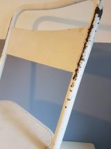 chaise vintage tout métal blanche dans son jus