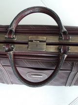 Sac de voyage vintage  GUY PARIS