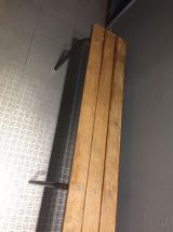 Tres joli banc ecolier vintage  Longueur  2m largeur 27cm h 