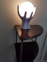 lampe vintage mains céramique blanche avec globe opaline