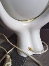 lampe vintage mains céramique blanche avec globe opaline