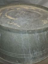 Grande bassine a fleurs en fer