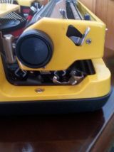 Machine à  écrire Brothers Nogamatic 400 années 70