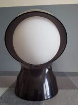 lampe style Dalu avec globe opaline  plexiglass transparent