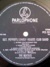The BEATLES - Sergent Peppers Lonely Hearts Club Band