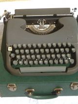 Machine a écrire portative Japy metal gris anthracite 1960