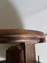 Rare lampe BBT  numérotée en bronze et lentille en verre