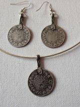 Parure ras du cou avec boucles oreilles                     