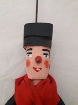 2 Marionnettes en bois, peintes à la main , bon état