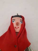 2 Marionnettes en bois, peintes à la main , bon état