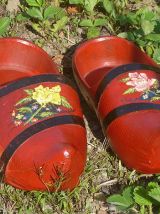 sabots  en bois peints , vintage