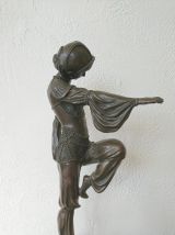 D'après Chiparus - Sculpture de danseuse exotique en bronze