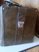 sac de voyage en cuir vintage années 60