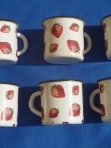 lot de 6 tasses en tole émaillée ,vintage