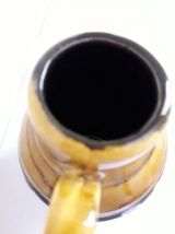 joli pichet en céramique Marqué en reflief W.GERM Allemagne