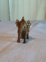 Mignon petit éléphant laiton ajouré Rajasthan