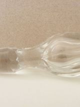 Jolie carafe à eau en verre gravé, carafe à décanter. 