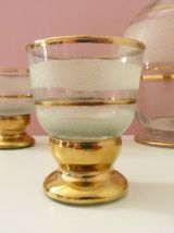 Magnifique service à liqueurs en verre granité blanc 