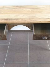 Bureau industriel vieilli