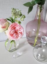 Bouteilles de parfum en verre 