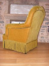 Fauteuil crapaud velours Napoléon III jaune doré
