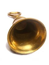 decapsuleur forme  cloche en laiton , ancien