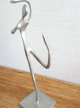 Jolie Statuette danseuse contemporaine en étain