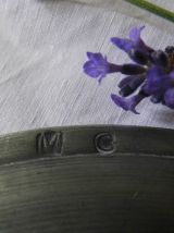 Assiette en étain à bord rond mouluré XVIIIème