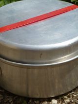 gamelles  de  camping en  alu  ,  vintage