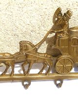 Accroche-clés, servillettes  ustensiles, rustique   laiton