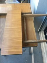 Table en formica vintage marron dans son jus