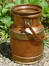 bidon  cuivre et laiton , vintage