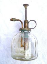 vaporisateur a piston ancien , vintage