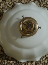 suspension , abatjour vintage en opaline