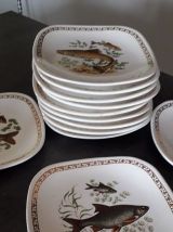 12 assiettes à poisson Longchamp