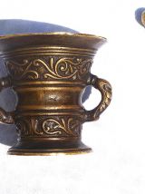 mortier  et  pilon  ancien  ,  vintage
