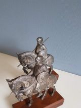 serre-livres chevaliers en régule et socles en bois 