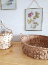 Joli panier rond en rotin