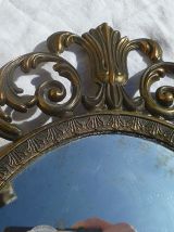 miroir en  metal a  suspendre,  vintage