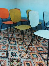 Lot 6 chaises multicolores 70s